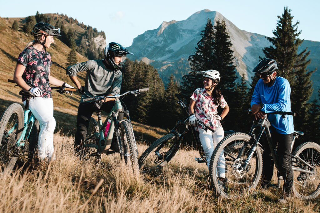 FRANCE_NEW SEASON_LESGETS
