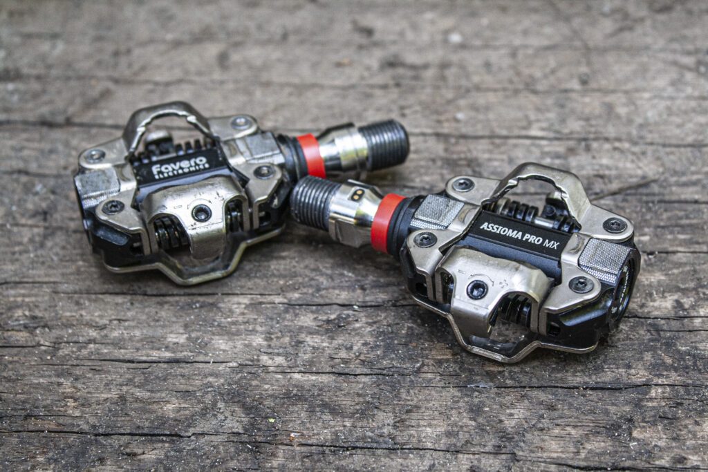 Favero Assioma Pro MX-2 hero shot