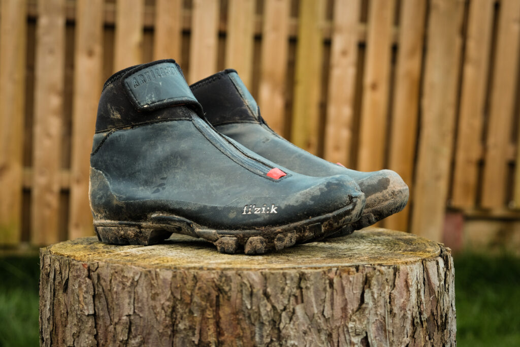 Fizik Artica X5 SPD shoes-1