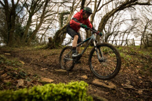 Genesis Core 30 Riding-1.jpg