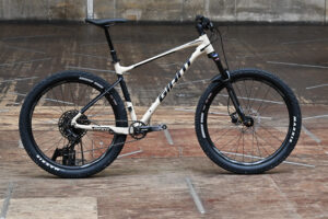 Giant-Fathom-2-2020-first-look-review-100.jpg