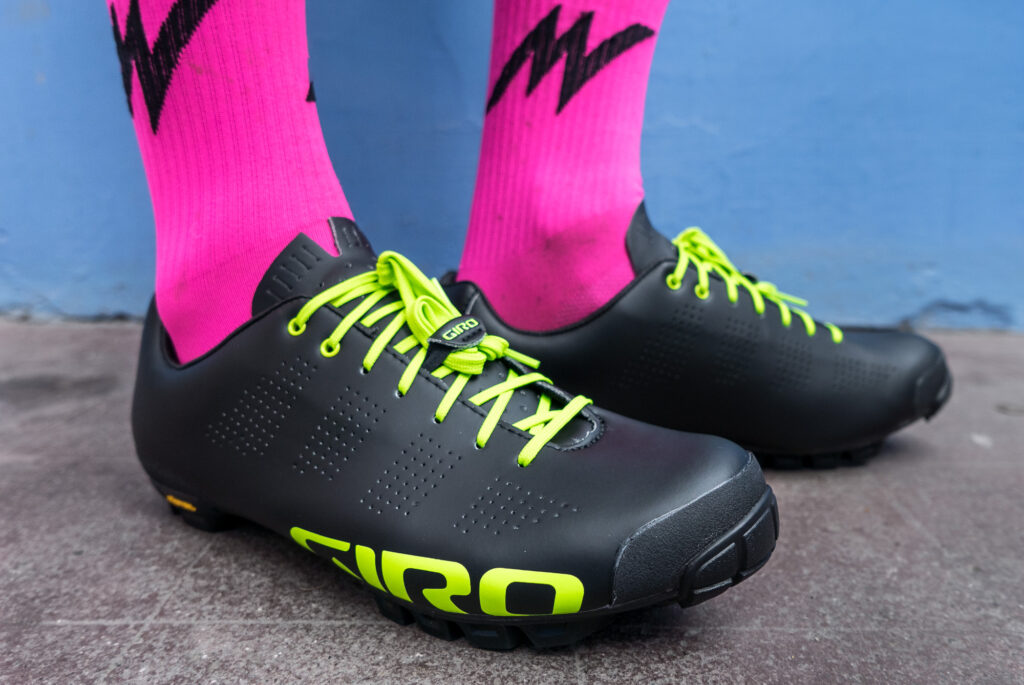 Giro-Empire-VR90-1.jpg