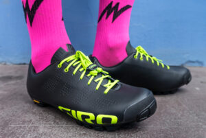 Giro Empire VR90