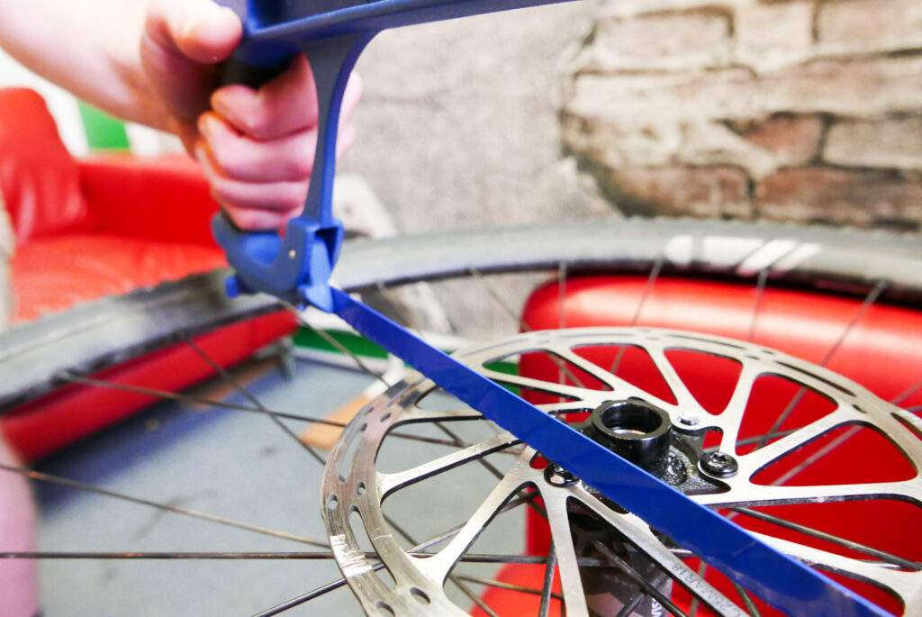 How-to-free-seized-rounded-bolts-disc-rotor-pedal-cleats-102