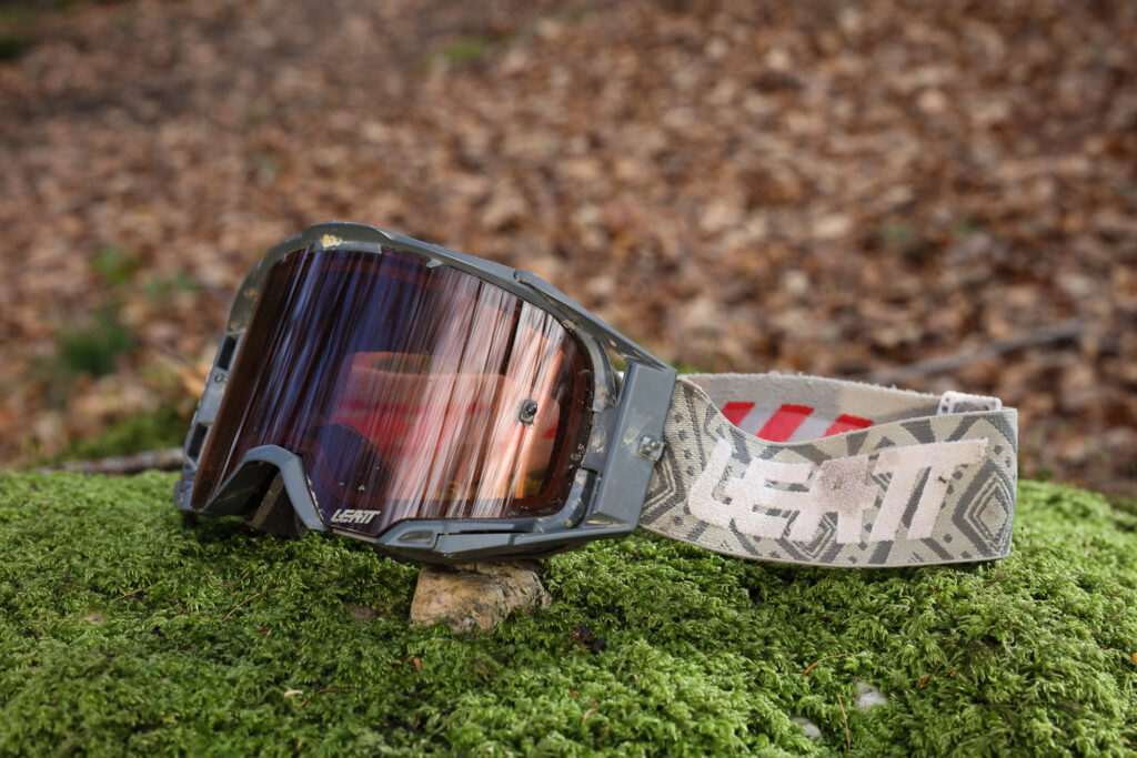 Leatt-Velocity 6.5-goggles-review-100.jpg