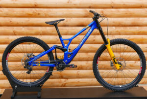 Loic-Bruni-Specialized-Demo-2020-107.jpg