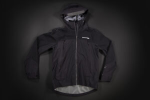 MT500 Jacket FLAT cover:hero.jpg