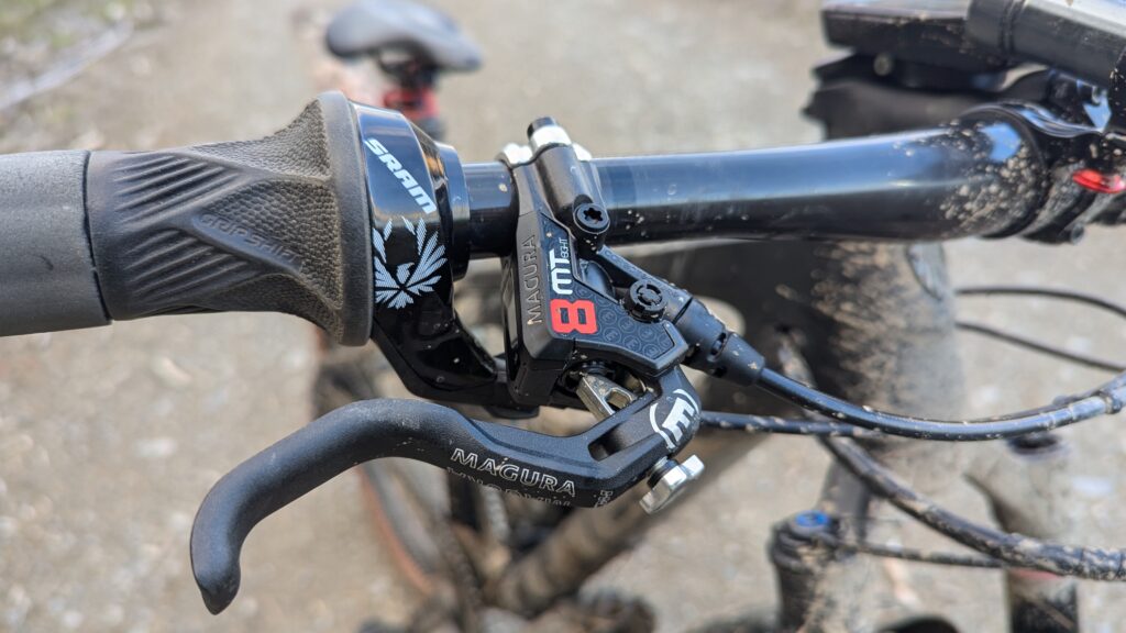 Magura MT8 Pro Hero.jpg