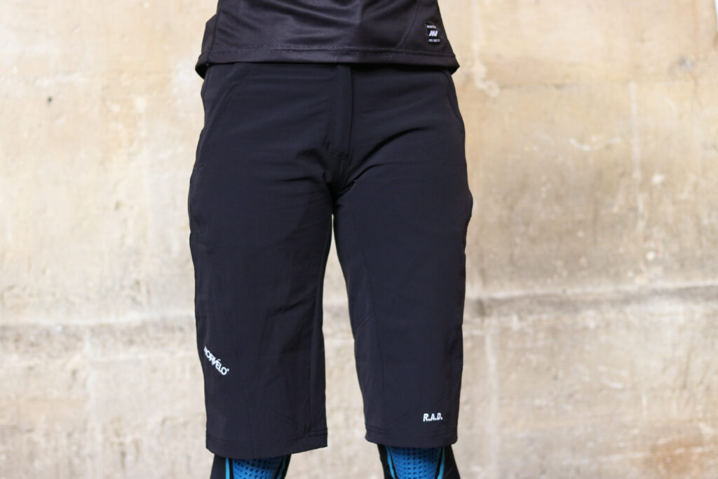 Morvelo Women_s RAD Shorts-2.jpg