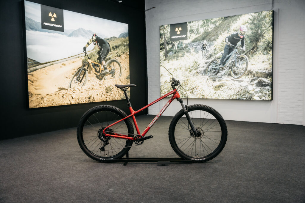 Nukeproof Tracker-1.jpg