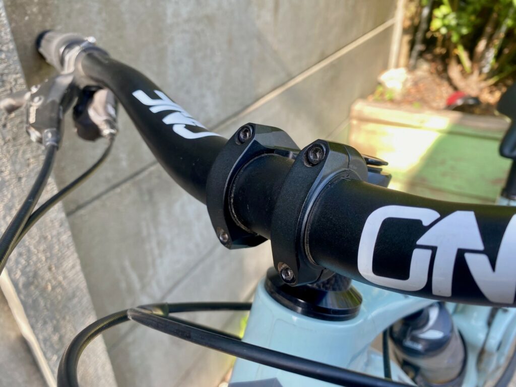 OneUp Stem _4.jpg