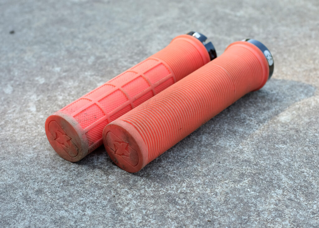 Oxford Driver Lock-on MTB Grip review 2.JPG