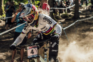 Rachel Atherton DH race