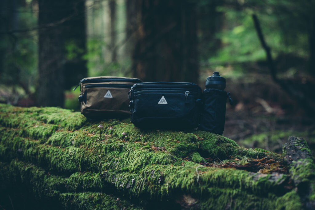 PNW Components Rover Hip Pack with bottle