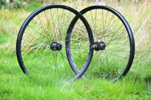 Pacenti I35-END Carbon 27.5&Prime; wheelset review