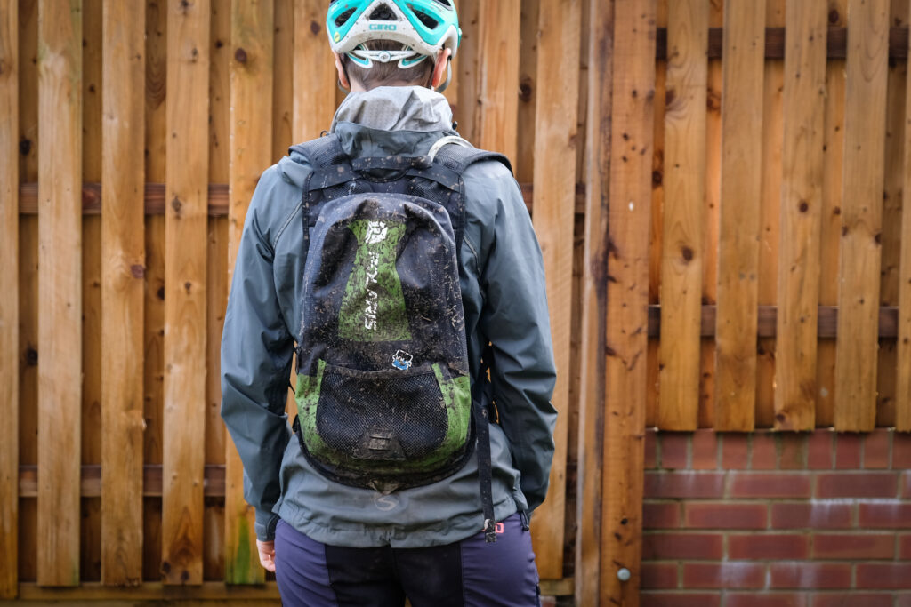 Polaris Bikewear Aquanought Hydration Waterproof backpack-2.jpg