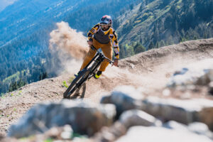 2022 mtb film Esperanto picture 4