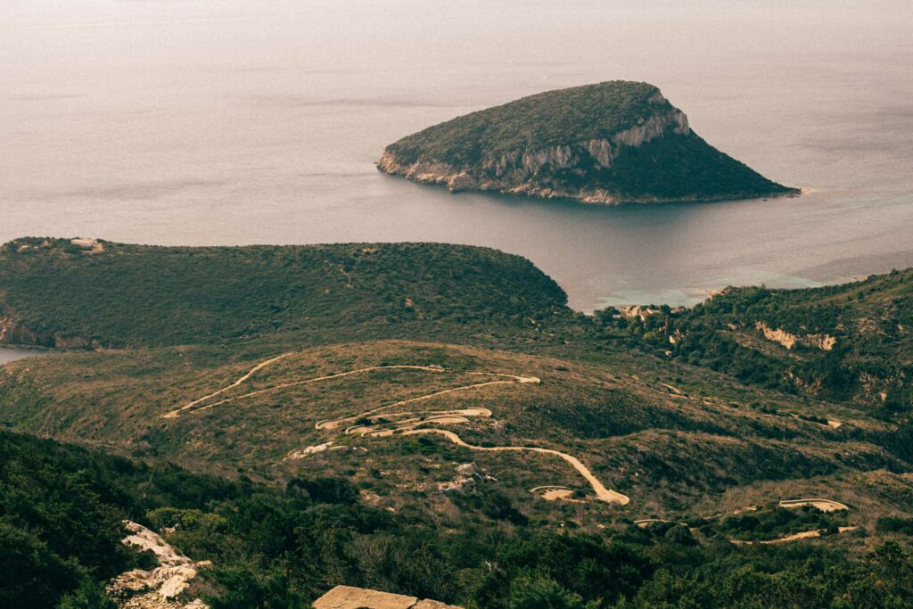 ROAMER_01-Bikepacking-Sardinia-1