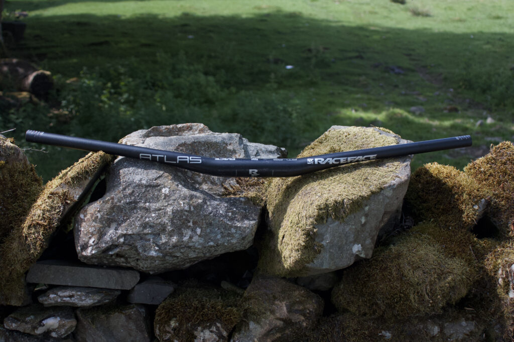 Race Face Atlas Alloy 1.jpg