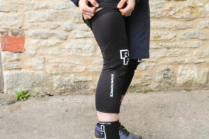 Race Face Charge Leg Guard