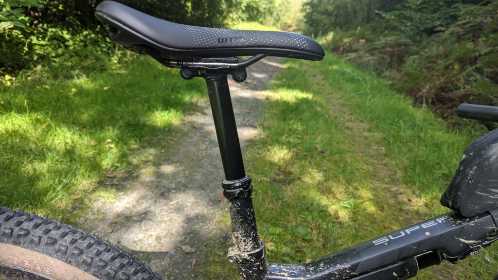 RaceFace_Turbine_R_dropper_seatpost_Main.jpg