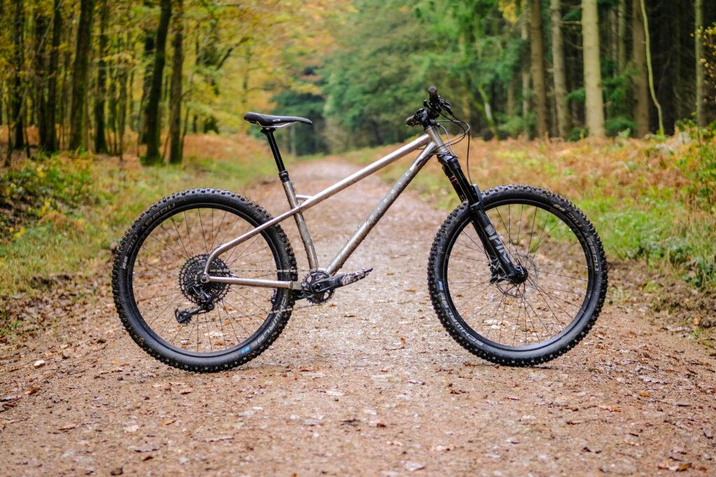 Ribble HT Ti Detail Whole Bike-1.jpg