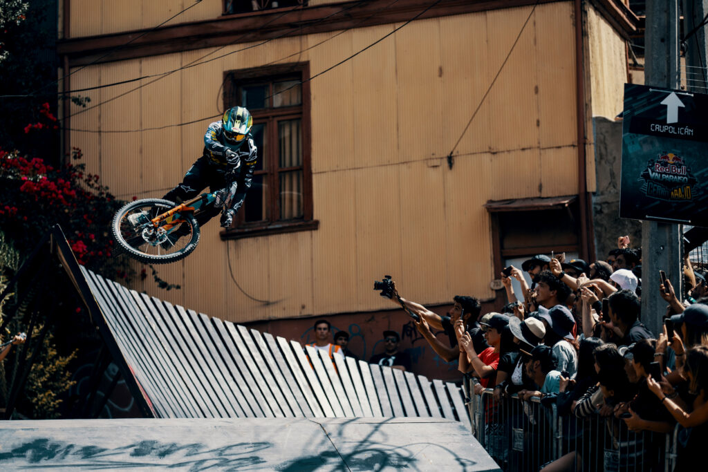Wyn Masters Chile redbull