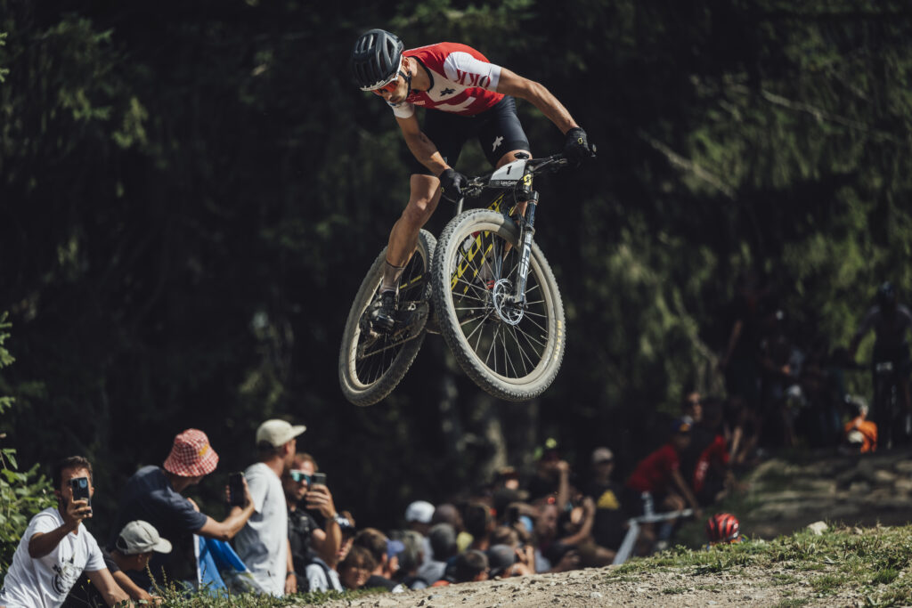 Nino Schurter in action at Les Gets, 2022 UCI MTB World Championships