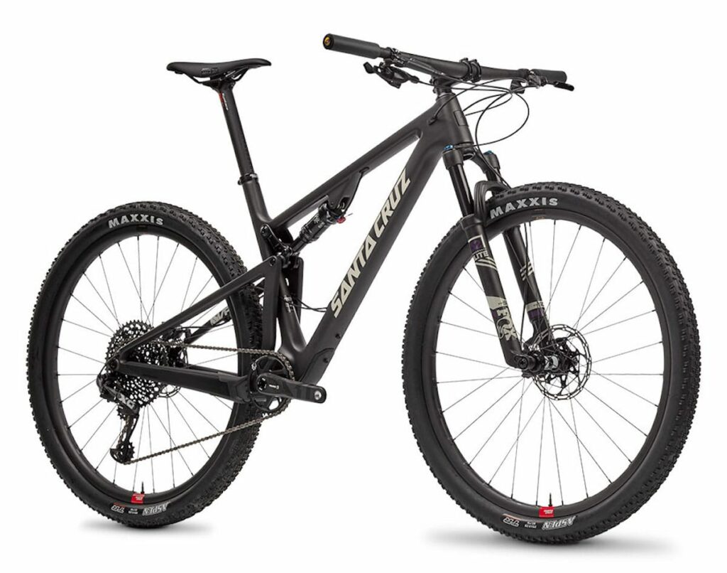 Santa Cruz Blur Carbon 1.jpg