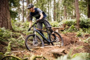 Saracen Mantra Riding_6.jpg