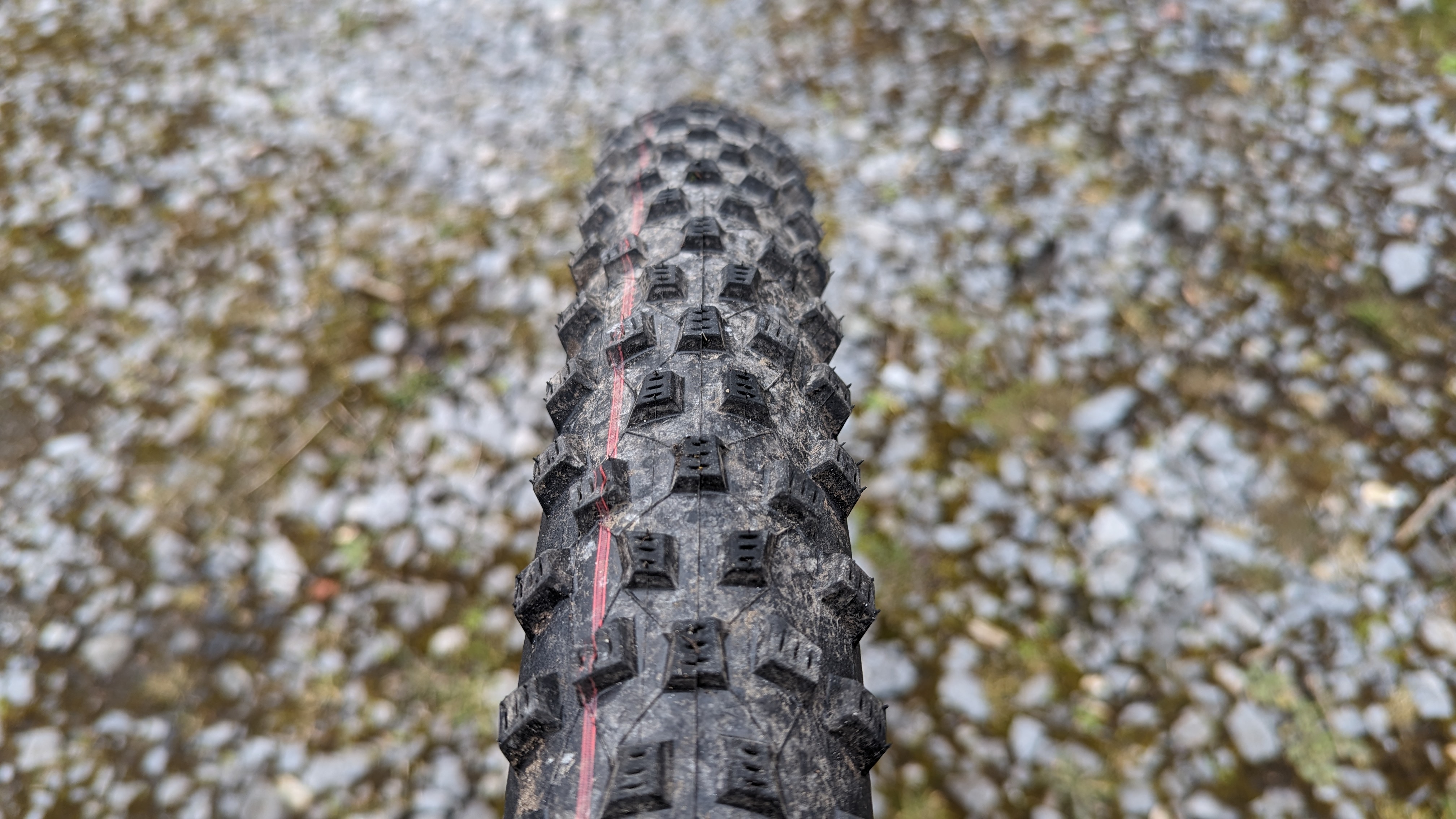 Schwalbe Rocket Ron 2.35 Super Race Addix Speed tyre review - Cycling ...