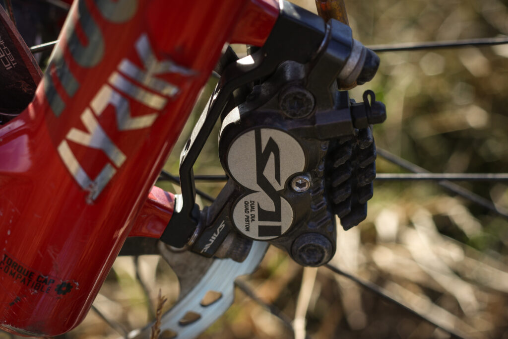 Shimano Saint M820 Disc Brakes-5