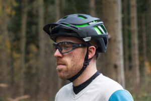 Smith Optics Forefront MIPS Helmet-2.jpg