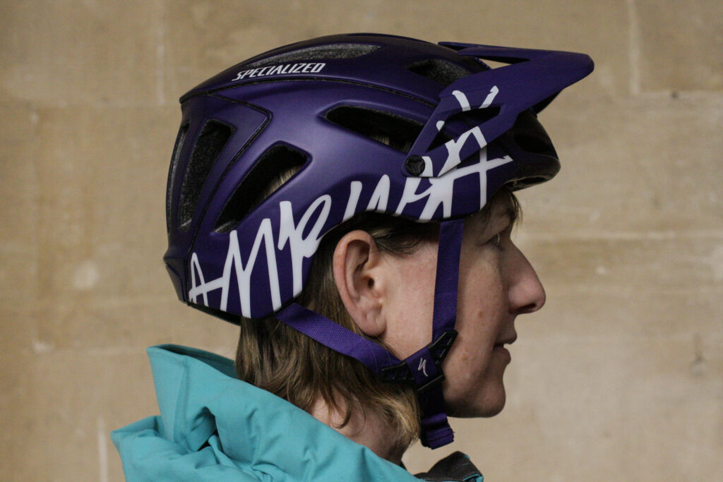 Specialized Ambush Helmet Womens-2.jpg