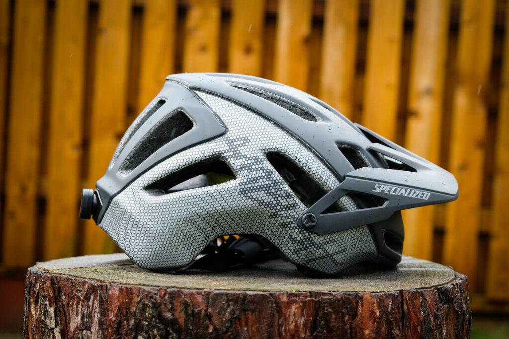 Specialized MIPS ANGi Helmets Ambush-20