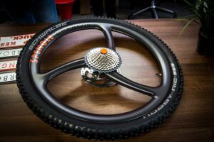 Spengle carbon tri-blade mtb wheels6.jpg