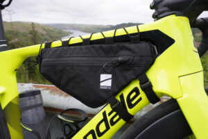 Straight Cut Aon Frame bag review