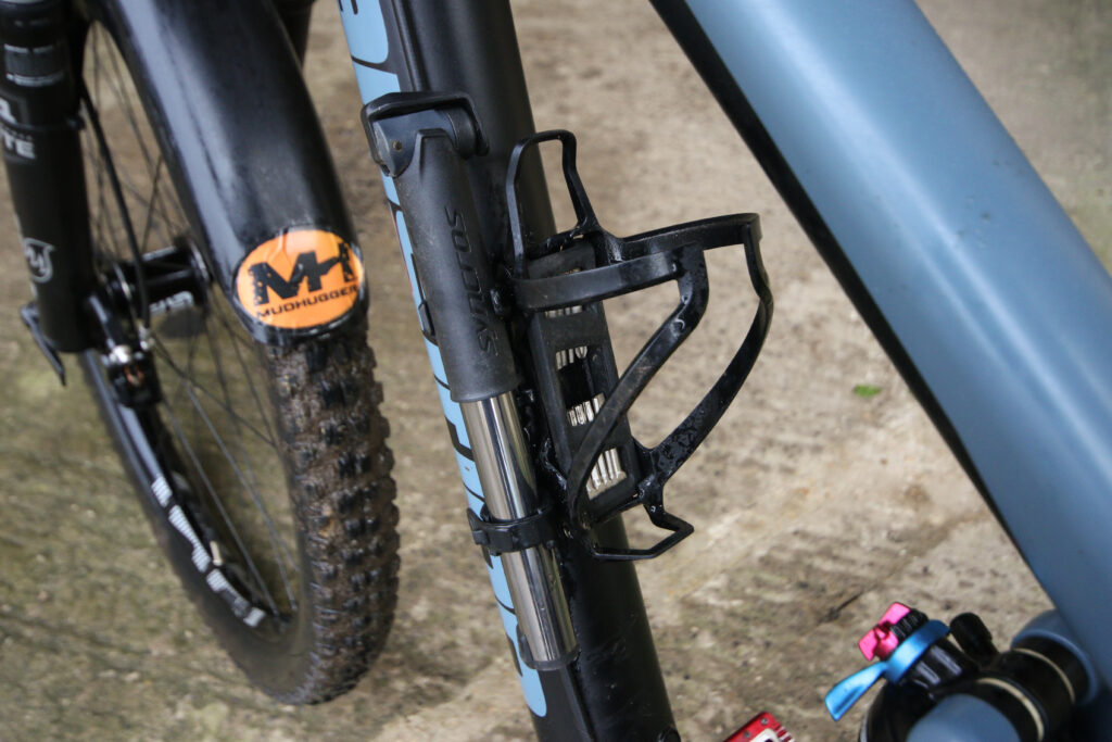 Syncros Matchbox Coupe HP2.0 Integrated Bottle Cage-3.jpg