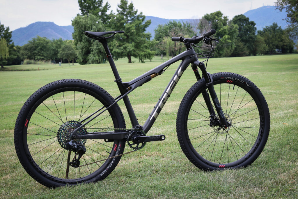 Trek Supercaliber 2020-1.jpg