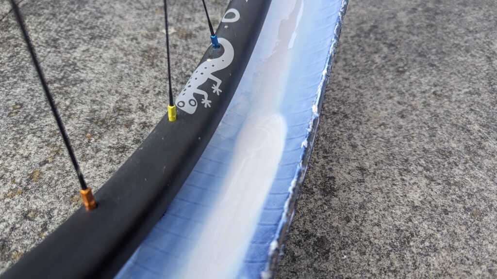 Weldtite_Tubeless_Sealant_1