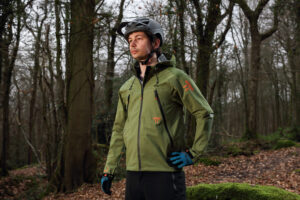 Leatt DBX 5.0 All Mountain jacket review