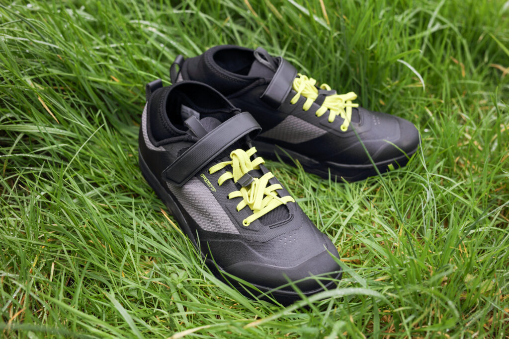 Shimano AM7 shoes