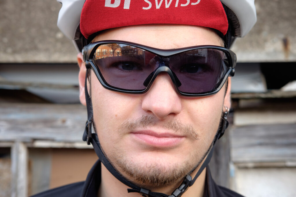 bljp_Uvex_Sportstyle_705v-1.jpg