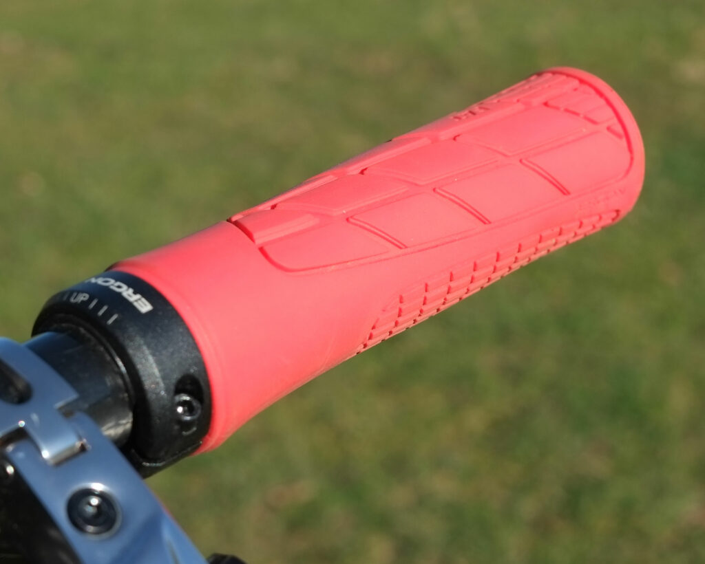 ergon-ga02-fat-grips-64.jpg