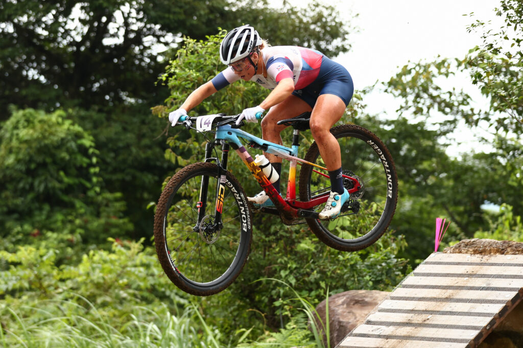 evie richards team gb great britain mountain bike tokyo 2020 olympics bike jump