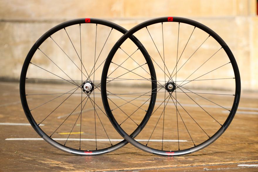 fulcrum-rapid-red-700c-29er-gravel-wheelset