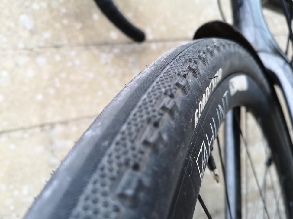 goodyear country ultimate tubeless tyre