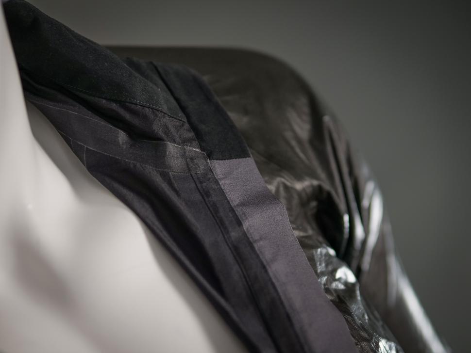 gore-shakedry-jacket-rccr-3