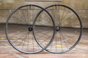 Just Riding Along Gecko carbon wheelset review
