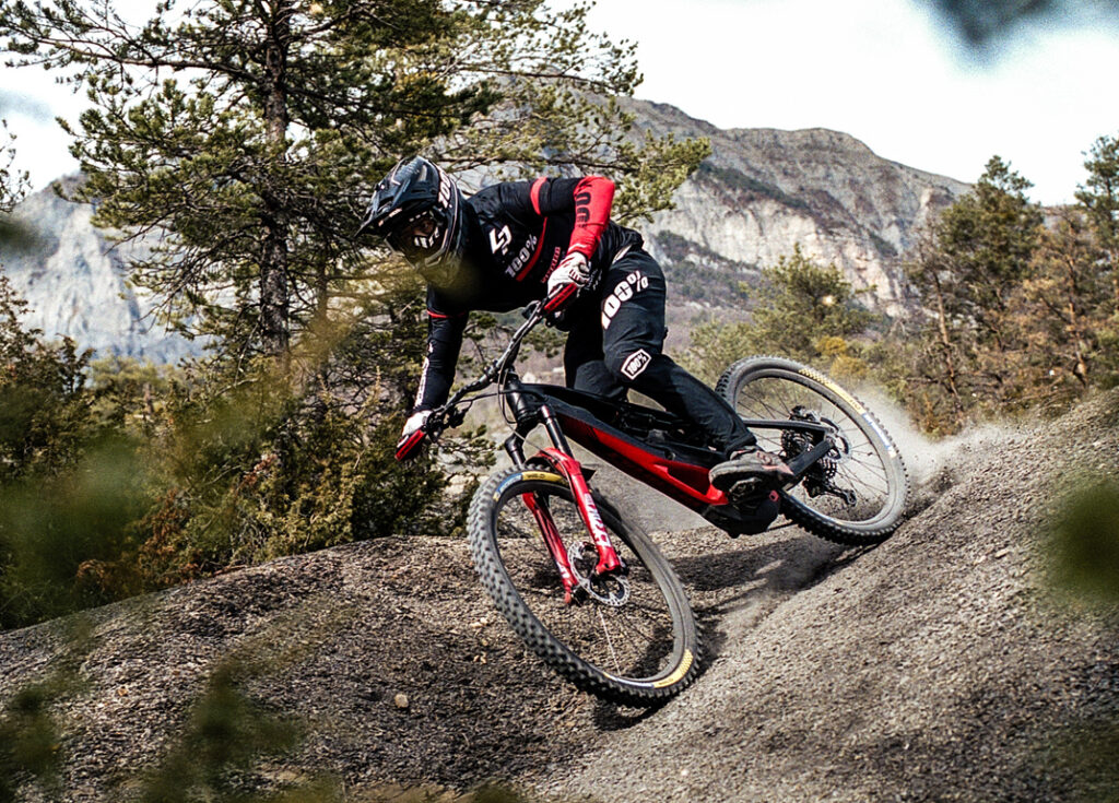 Mountain bike Icons - Nicolas Vouilloz story